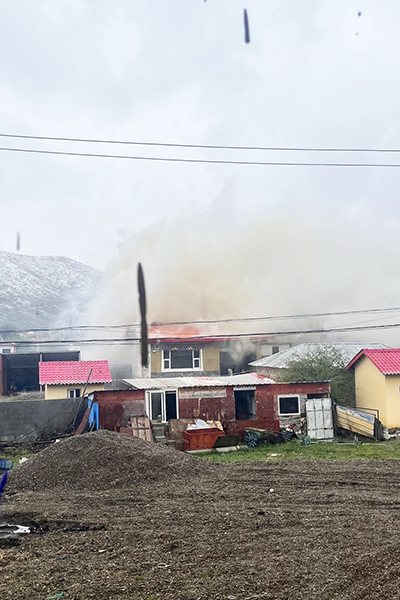 突發(fā)民火，S313草阿路項(xiàng)目緊急救援